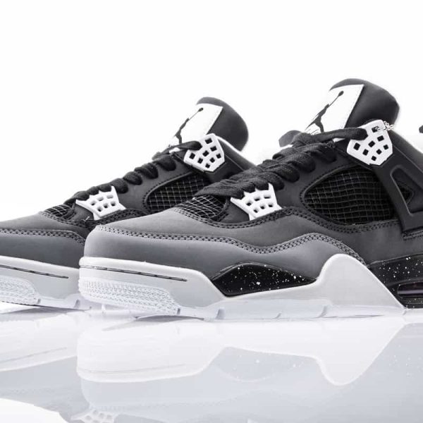 Air Jordan 4 Retro Fear Pack