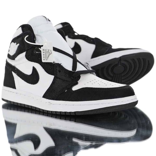 Nike Air Jordan 1 Retro High OG Panda