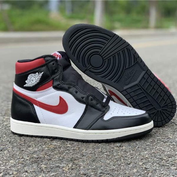 Nike Air Jordan 1 Retro High OG Gym Red
