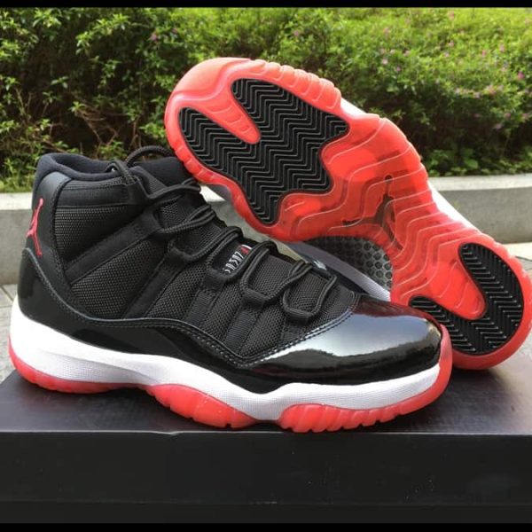 Air Jordan 11 Retro GS Bred