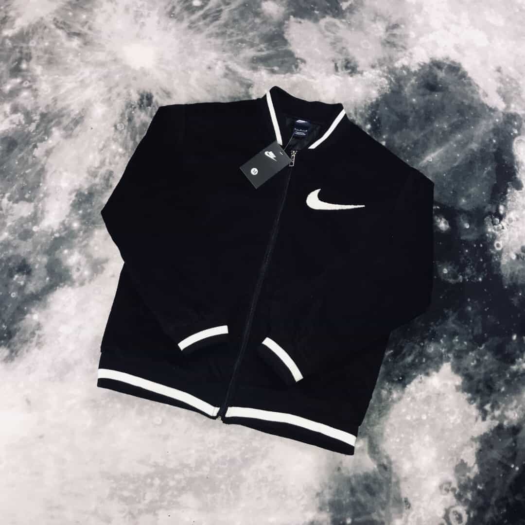 chaqueta beisbolera nike