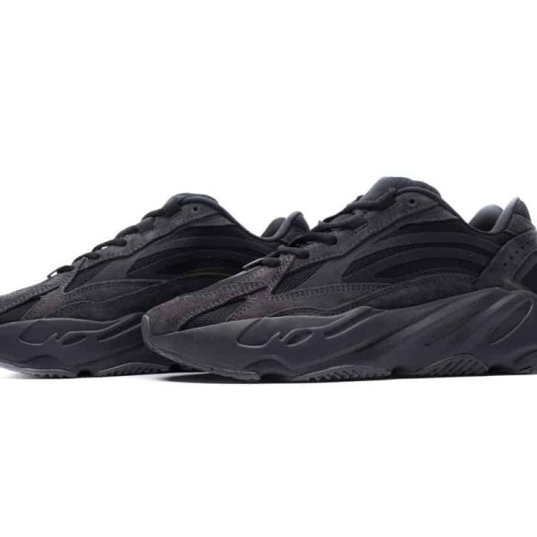 Adidas Yeezy Boost 700 V2 Vanta