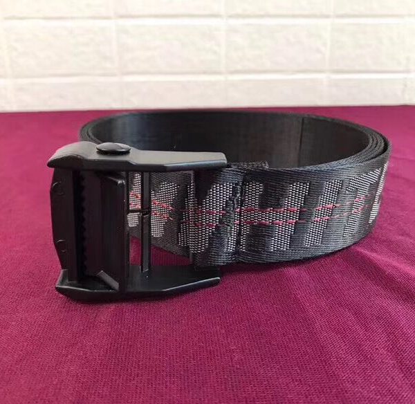 Cinturón Off-White RFLT4W