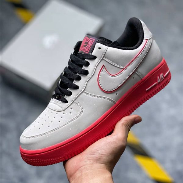 Nike Air Force 1 Q8NVS5