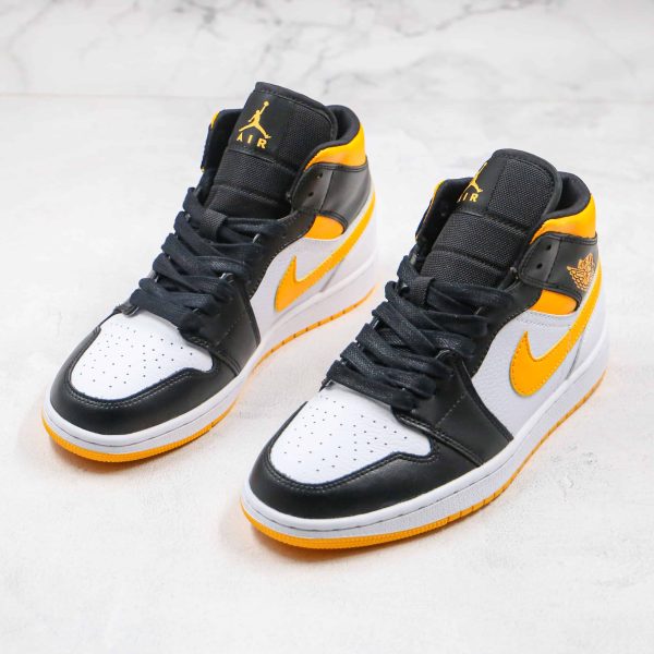 Nike Air Jordan 1 Mid UN4432