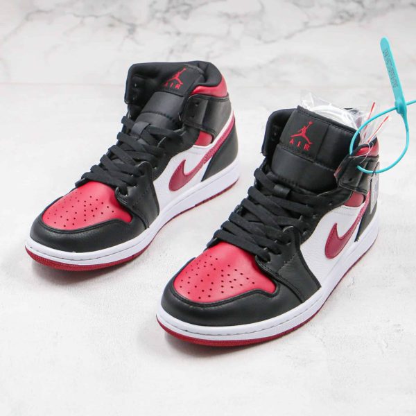 Nike Air Jordan 1 Mid UN4455