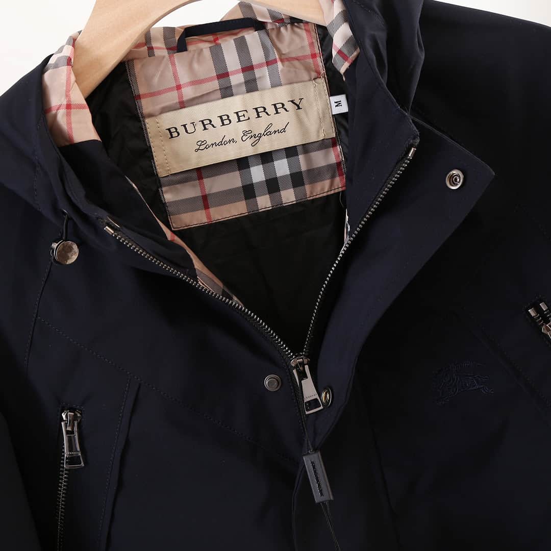 burberry azul negro