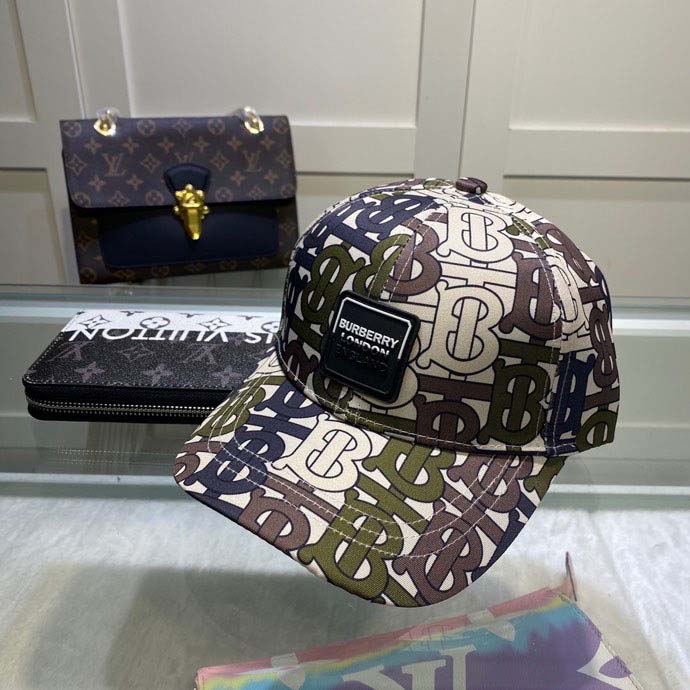 Gorro Louis Vuitton LV0324 (2COLORES) — TrapXShop