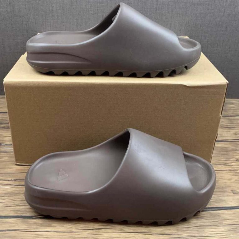 Adidas Yeezy Slide 35UFB9