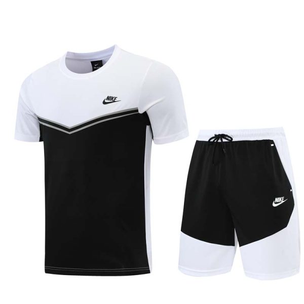 Conjunto Chandal Corto Nike UK98GY