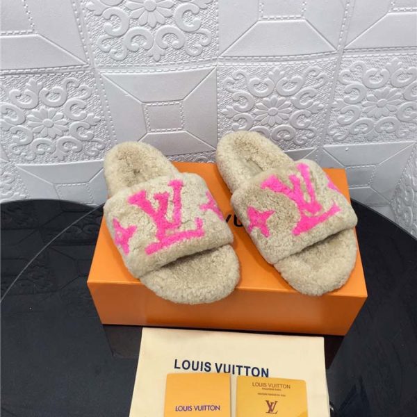 Louis Vuitton XYEUE2