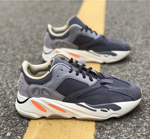 Adidas Yeezy 700 Boost Magnet