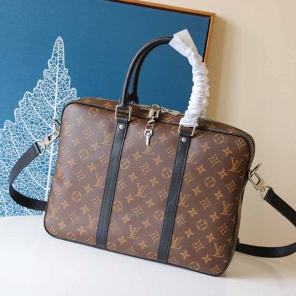 Bolso Louis Vuitton Porte Documents Voyage PM Monogram Macassar Canvas