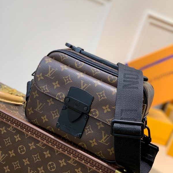 Bolso Louis Vuitton S Lock Messenger Monogram Macassar Brown