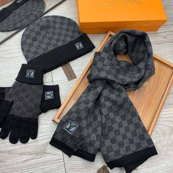 Kit Invierno Gorro Guantes Bufanda Louis Vuitton AQSVG3