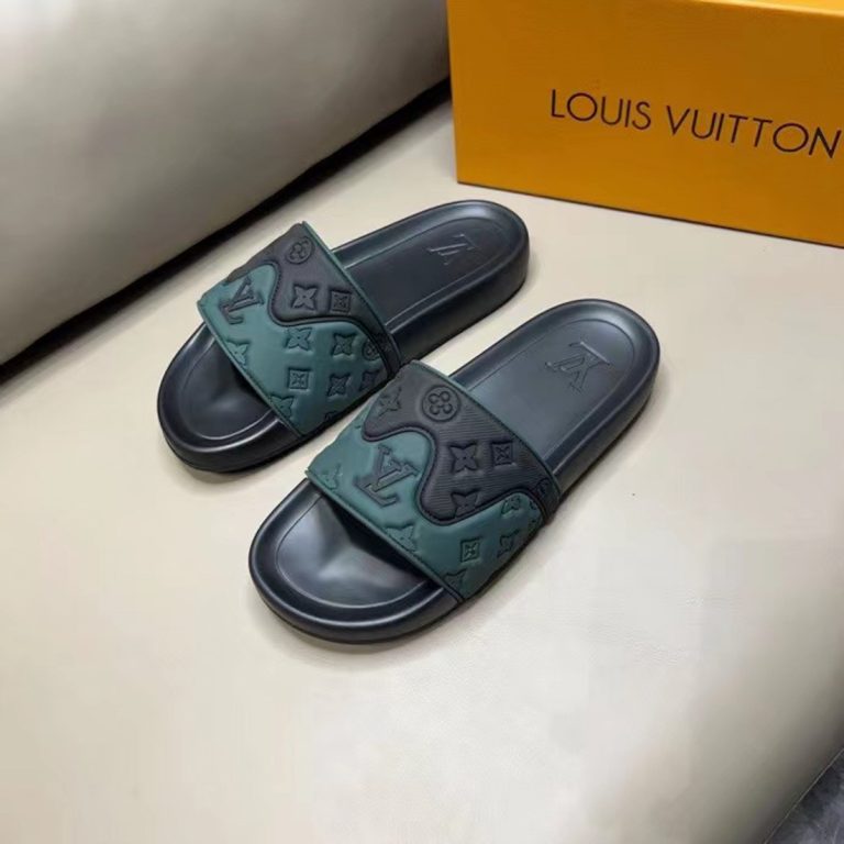 Louis Vuitton K8DUM9 (4COLORES)