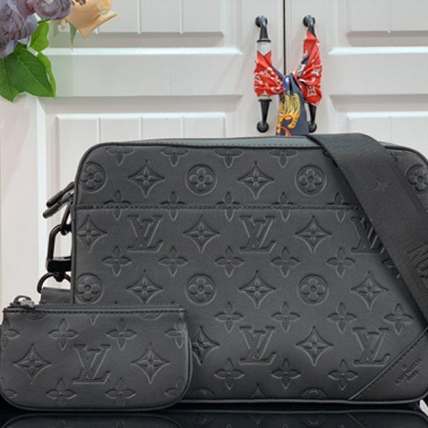 Bolso Louis Vuitton 63GAK2