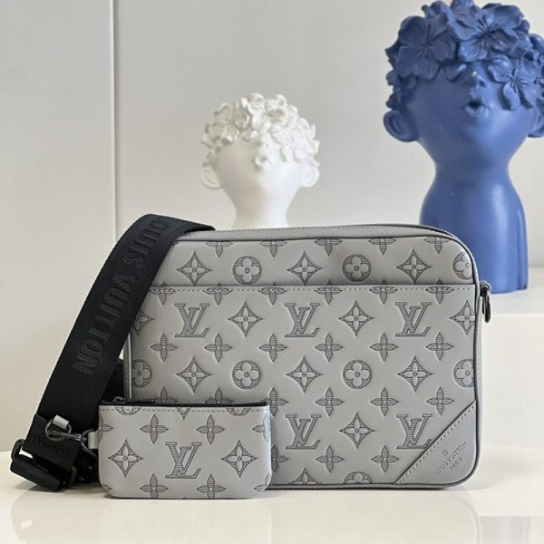 Bolso Louis Vuitton SZB61N