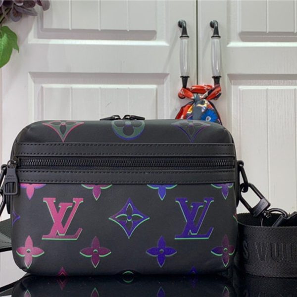 Bolso Louis Vuitton Comet Messenger PM F45Y8Z