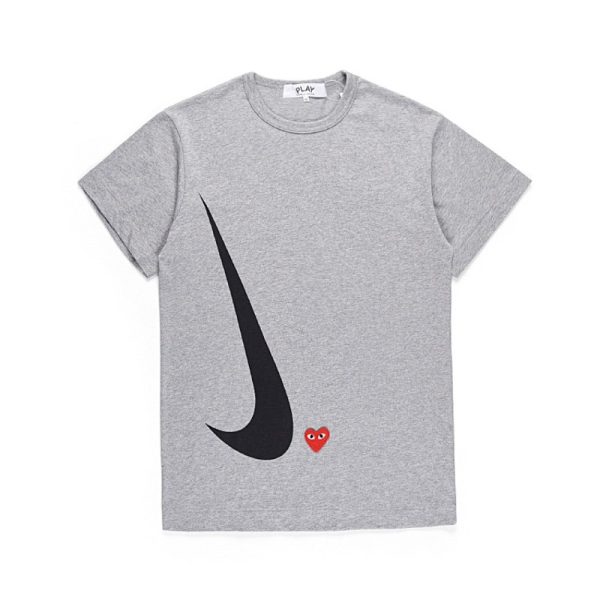 Camiseta Nike x Comme Des Garçons V2VPRZ (2COLORES)