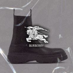 Zapatos de marca Burberry