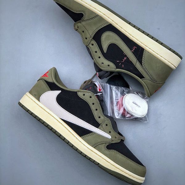 Travis Scott x Nike Air Jordan 1 Low OG SP BLACK OLIVE