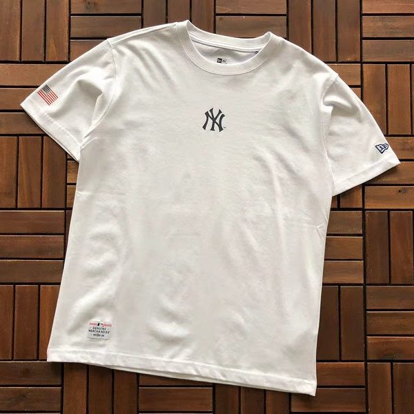Camiseta New Era x MLB 1TRBFP