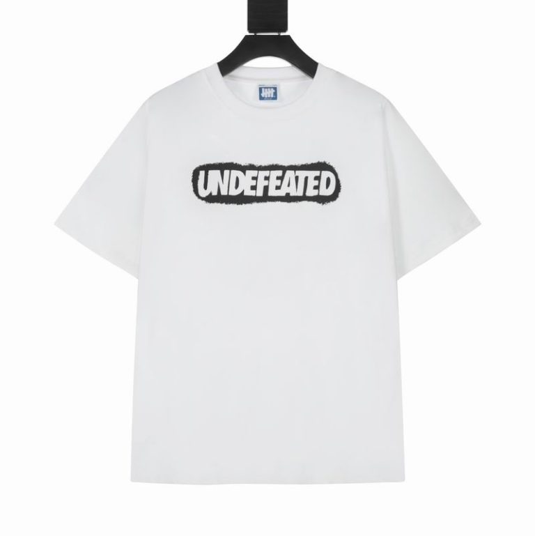 Camiseta Undefeated ZUZ3YN (2COLORES)