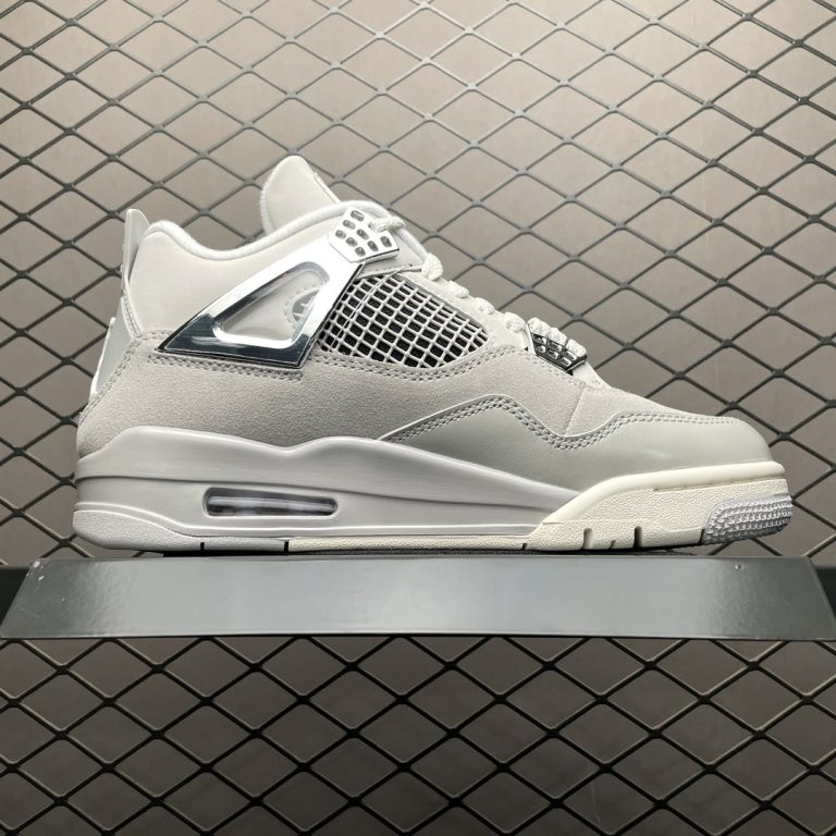 Nike Air Jordan 4 Retro Frozen Moments