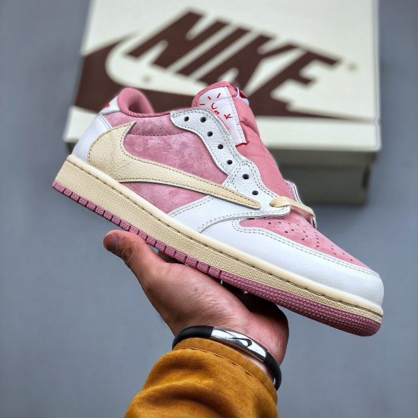 Travis Scott x Nike Air Jordan 1 Low T1QUPV