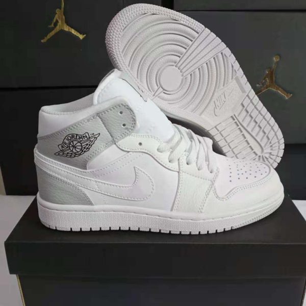 Air Jordan 1 MID YX5W74
