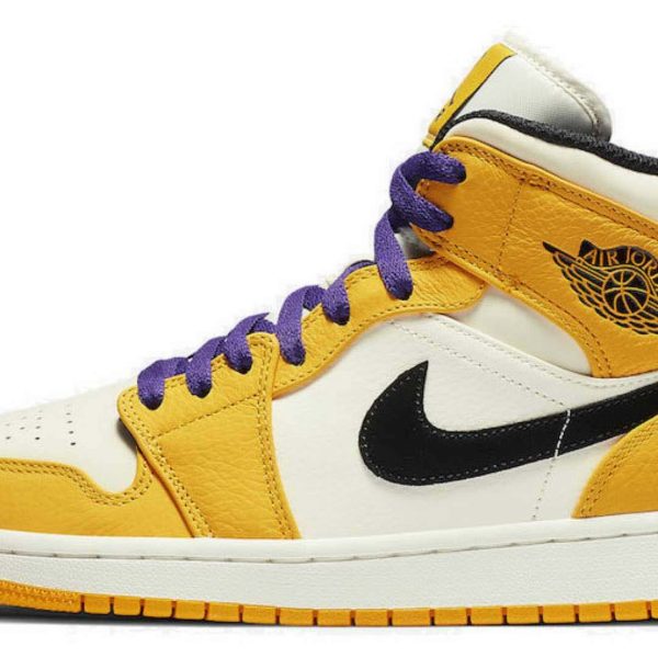 Air Jordan 1 Mid EGUE8