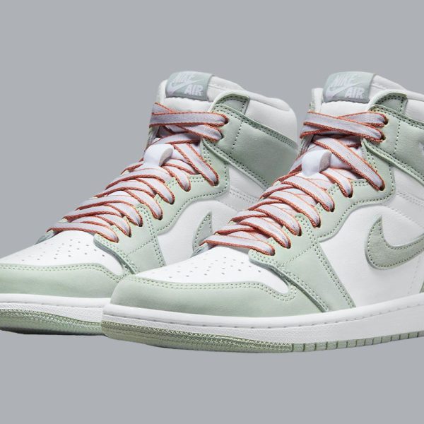 Air Jordan 1 Retro High OG ''Seafoam''
