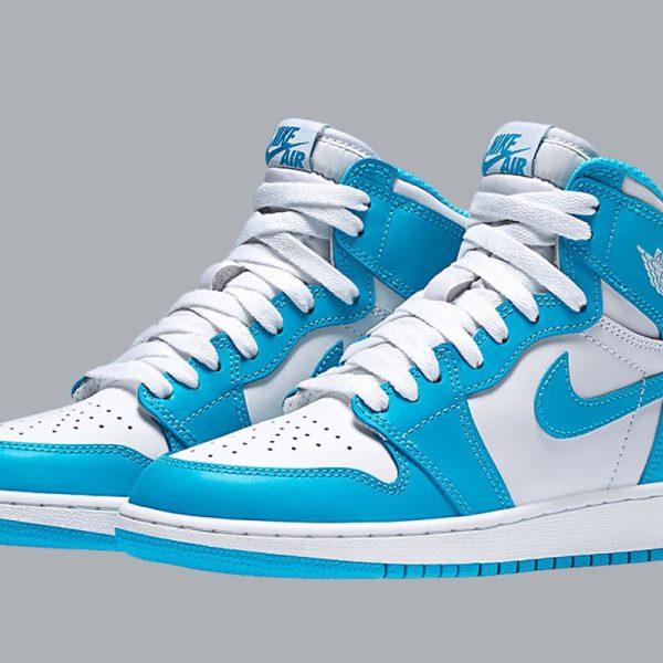 Air Jordan 1 Retro High OG “UNC”