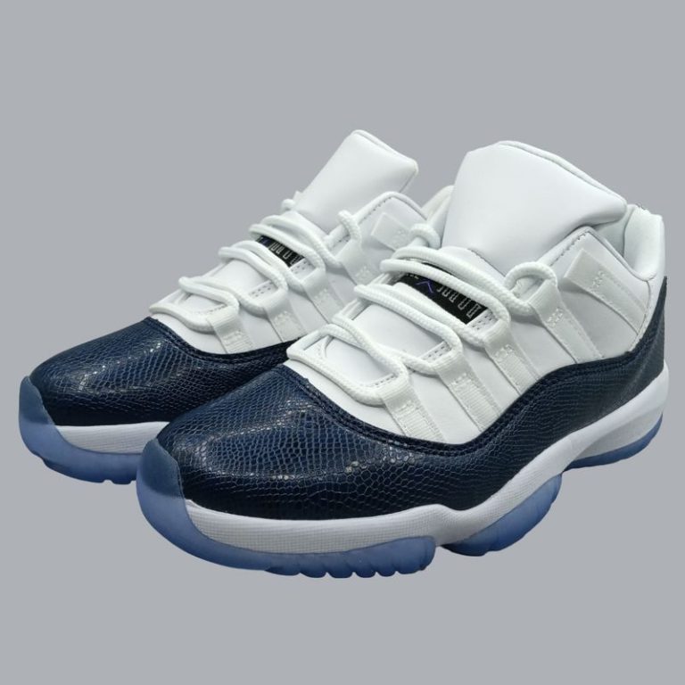 Air Jordan 11 Retro Low ''Blue SnakeSkin''