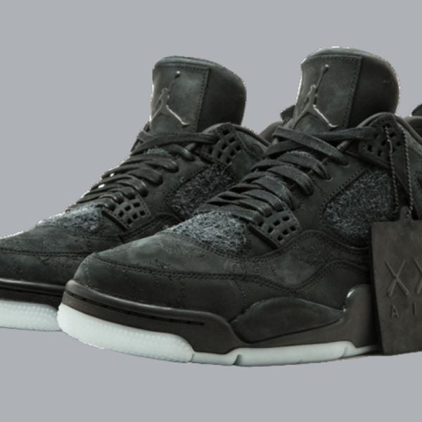 Air Jordan 4 Retro x Kaws JSFPC7