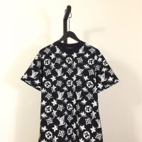 Camiseta Louis Vuitton QU8YPA OG QUALITY 1.1 (2COLORES)