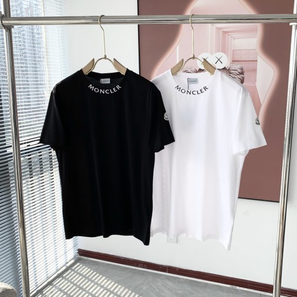 Camiseta Moncler CQCYX1 (2COLORES)