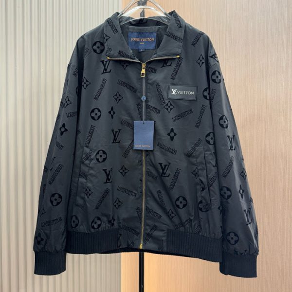 Chaqueta Louis Vuitton Z6KELV