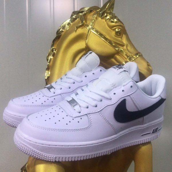 Nike Air Force 1 Low V3GN0