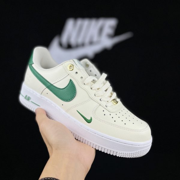 Nike Air Force 1 4C3DN2