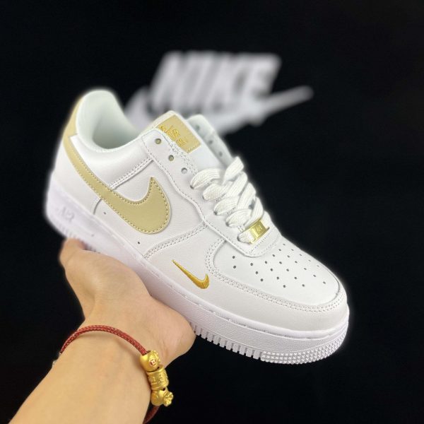 Nike Air Force 1 6TUA7F