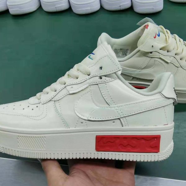Nike Air Force 1 K7PXS2
