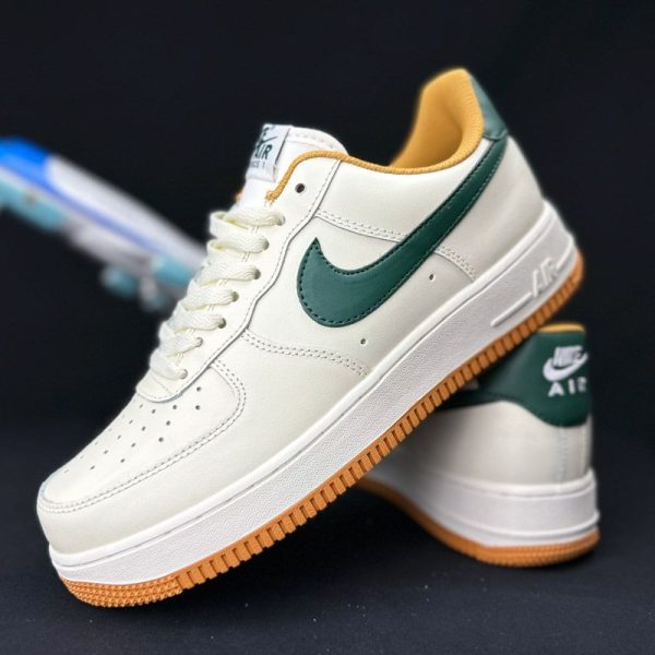 Nike Air Force 1 ’07 LV8 Low DG9KW6