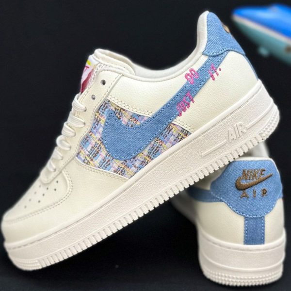 Nike Air Force 1 Low '07 LX Denim Swoosh Boucle