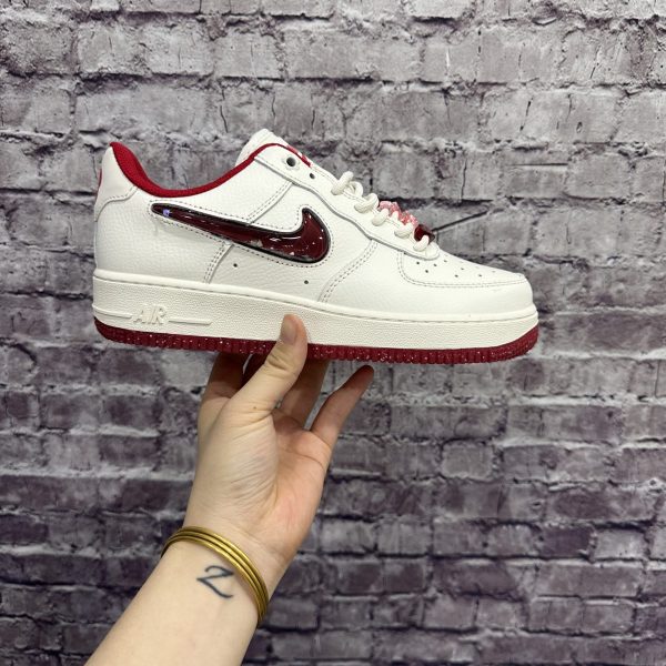 Nike Air Force 1 Low '07 SE PRM ''Valentine's Day 2024''