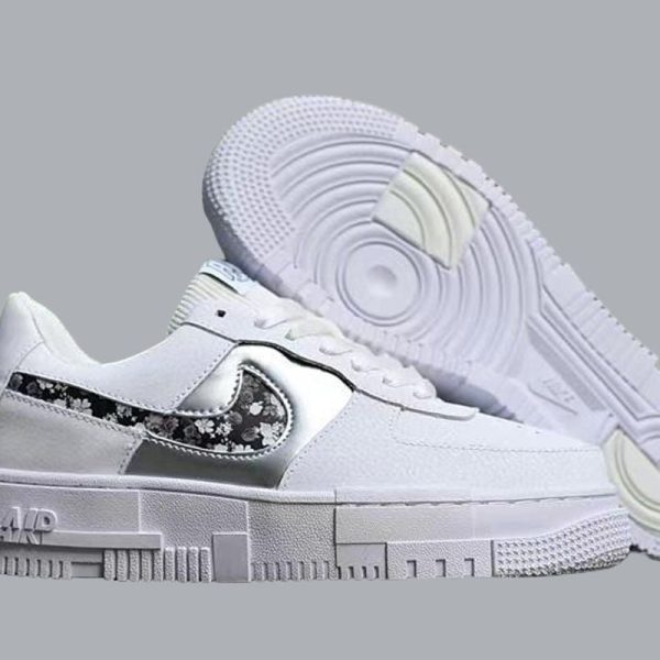 Nike Air Force 1 Low Pixel 2L48R8