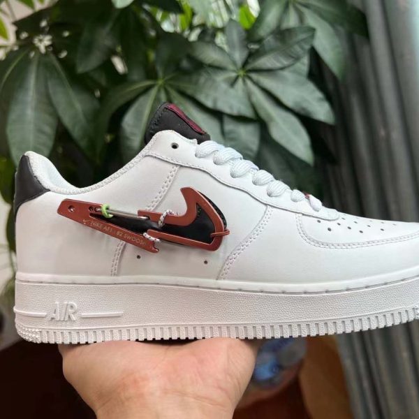 Nike Air Force 1 NWYNJ3