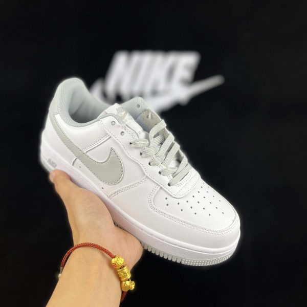 Nike Air Force 1 UUMV7C