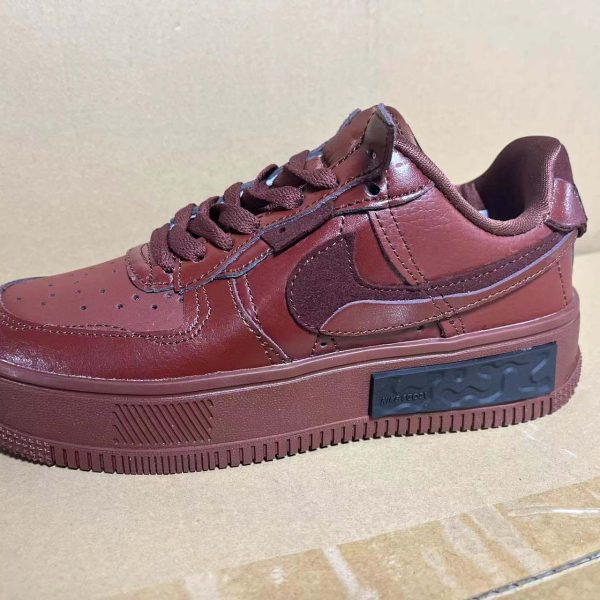 Nike Air Force 1 V6EQDL